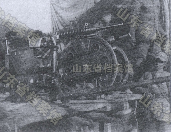 1411786278675641.jpg 在潘溪渡战斗中缴获的战利品.jpg