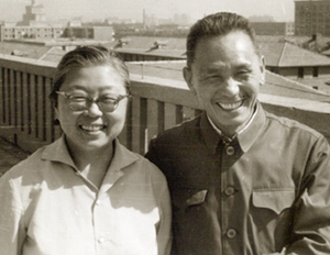 1437923192140623.jpg 阮若珊与王杰对话回忆抗大一分校文工团.jpg