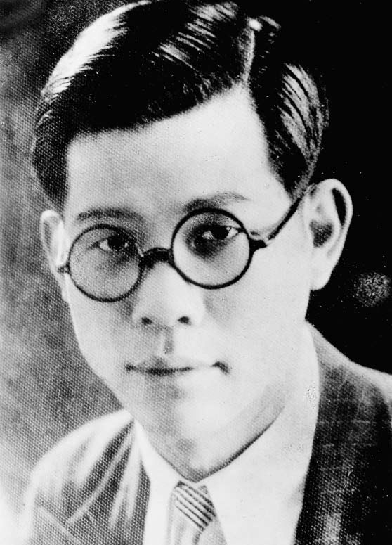 求学中国大学时的李萍.png