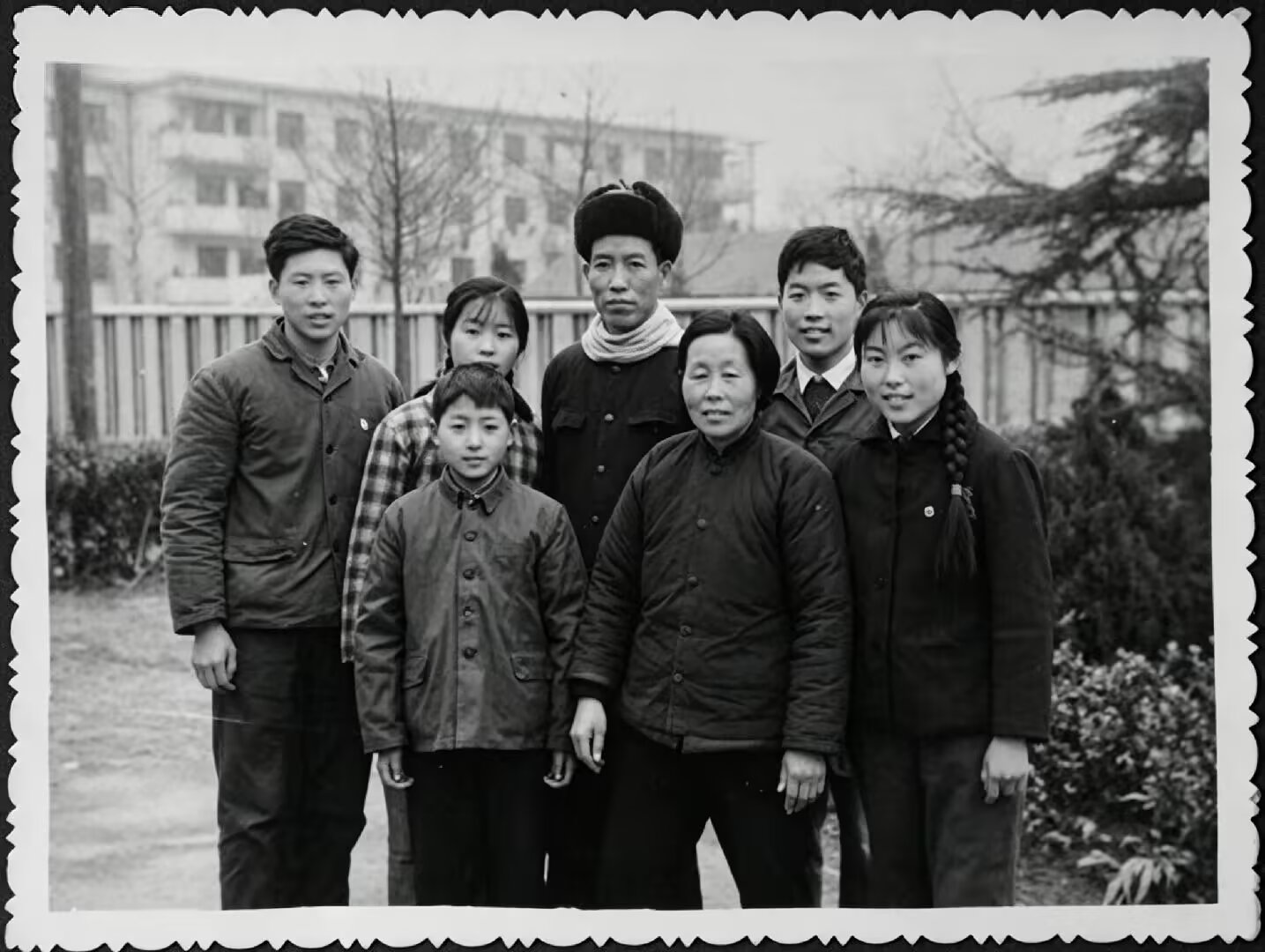 psc.jpg文革全家照.jpg