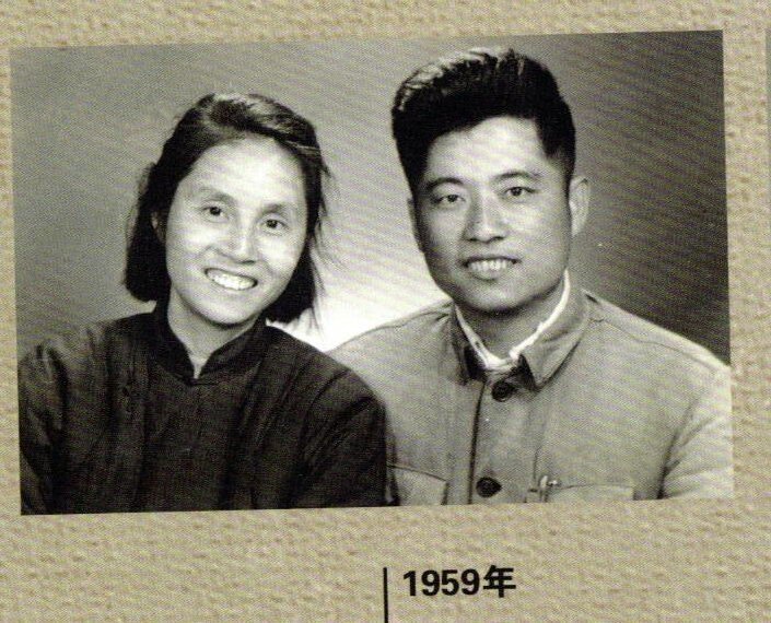 8.1959年李原、吴舫夫妇.jpg